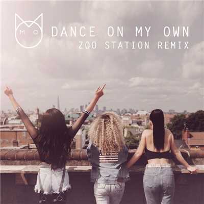 シングル/Dance on My Own (Zoo Station Remix)/M.O