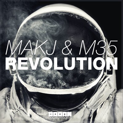 シングル/Revolution/MAKJ & M35