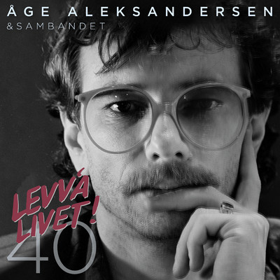 Lys Og Varme (feat. Gunnar Pedersen, Trondheimsolistene) [Live]/Age Aleksandersen