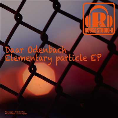 Elementary Particle/Daar Odenbach
