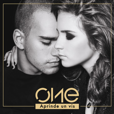 アルバム/Aprinde un vis/One