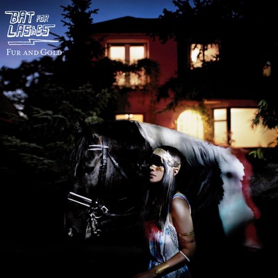 What's A Girl To Do？/Bat For Lashes