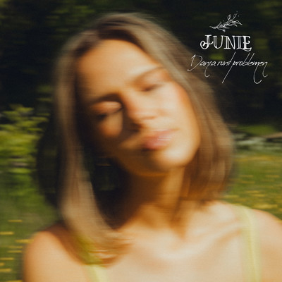 アルバム/Dansa runt problemen/Junie