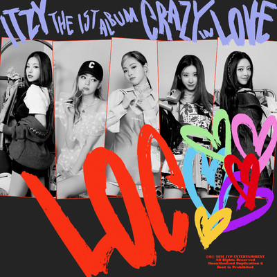 LOVE is/ITZY