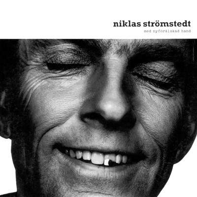 アルバム/Med nyforalskad hand/Niklas Stromstedt