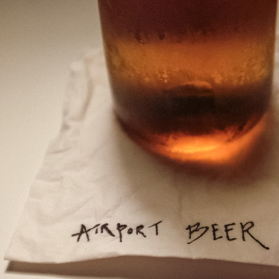 シングル/Airport Beer/Wallace Morgan