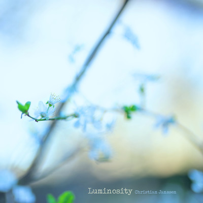 Luminosity/Christian Janssen