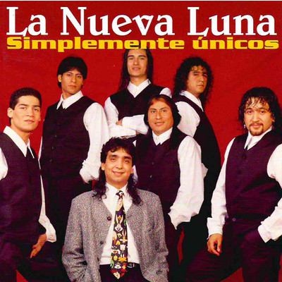 アルバム/Simplemente Unicos/La Nueva Luna