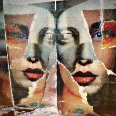 distorted mirror/Arche