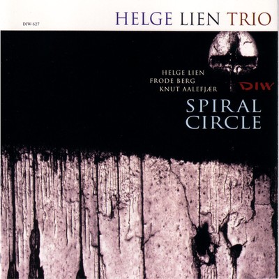 アルバム/Spiral Circle/Helge Lien Trio