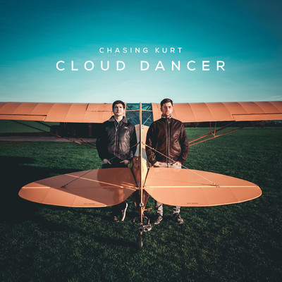 アルバム/Cloud Dancer/Chasing Kurt