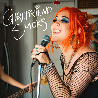 シングル/Girlfriend Sucks (feat. midwxst)/Ravenna Golden