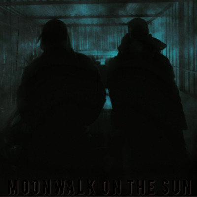 Moonwalk on the Sun (feat. SzczaskiSzymon)/Mikiminaj