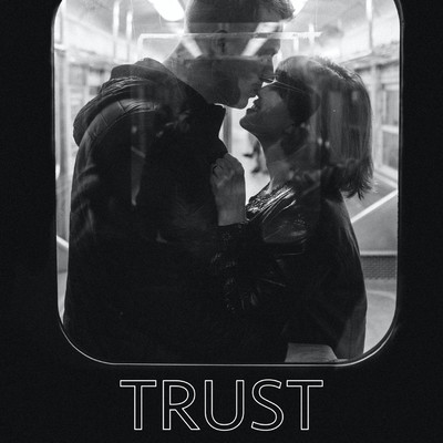 シングル/Trust/Blak Box