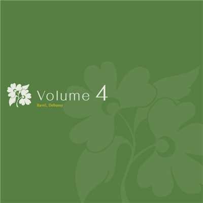 Children's Corner, CD 119, L. 113: No. 3, Serenade for the Doll/モニク・アース