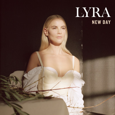 シングル/New Day/LYRA
