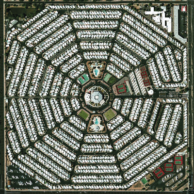The Ground Walks, with Time in a Box (Explicit)/Modest Mouse