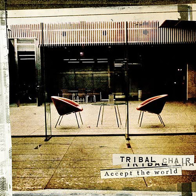 Accept the world/TRIBAL CHAIR