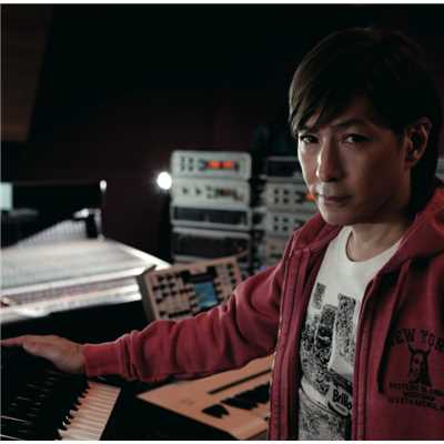 Every feat.Mitsuhiro Hidaka(AAA)a.k.a.SKY-HI & K-C-O (Instrumental)/小室 哲哉