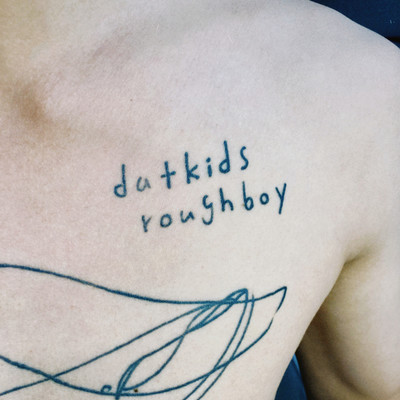 シングル/rough boy(single ver.)/dat kids feat. Sarane
