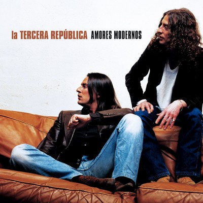 アルバム/Amores modernos/La Tercera Republica