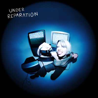 Under reparation/Ella Rammelt