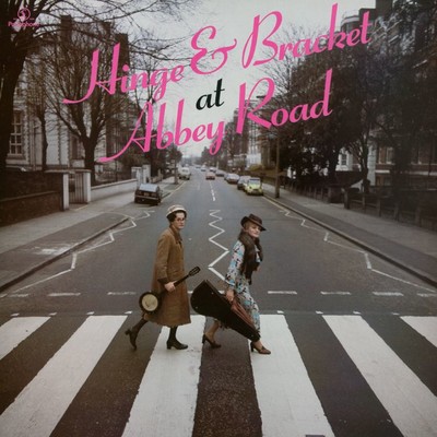 アルバム/At Abbey Road/Hinge & Bracket