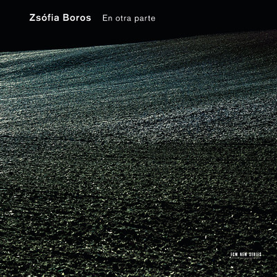 シングル/Amigo: Callejon De La Luna/Zsofia Boros