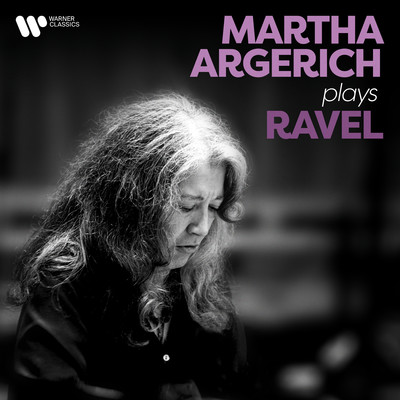 Sonatine, M. 40: II. Mouvement de menuet (Live)/Martha Argerich