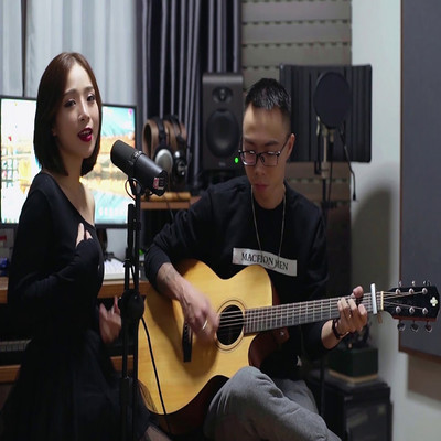 Qua Khu Con Lai Gi (feat. Duong Thuy Ngan) [Cover]/Tung Acoustic