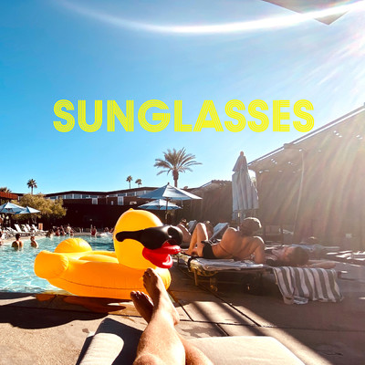 Sunglasses/Glasperlenspiel