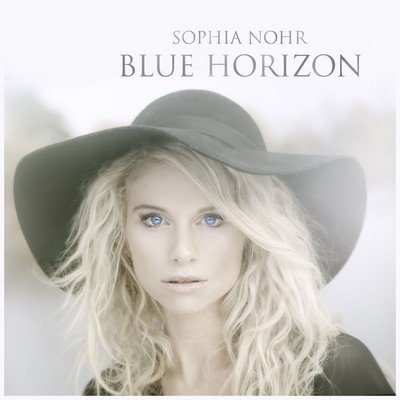 Blue Horizon/Sophia Nohr