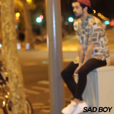 シングル/Sad Boy/Kinder Malo