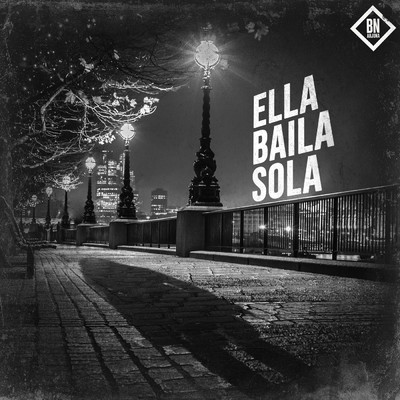 Ella Baila Sola (A Veronica Luque)/Ricardo Arjona