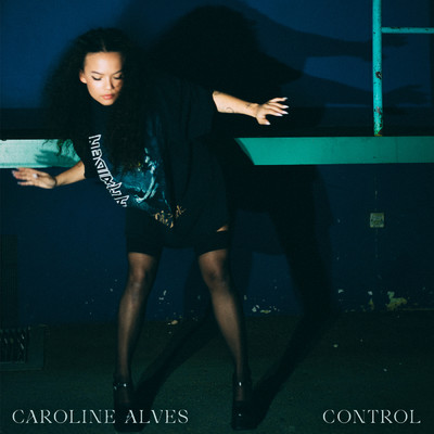 シングル/Control/Caroline Alves